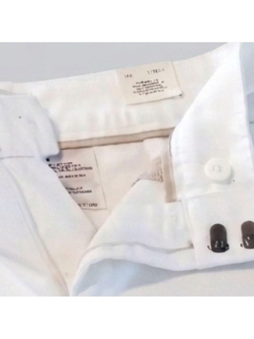 Vintage Y2K Levi's Dockers Ideal Fit Bermuda Shorts, White, Size 8 NWT - Picture 4 of 7